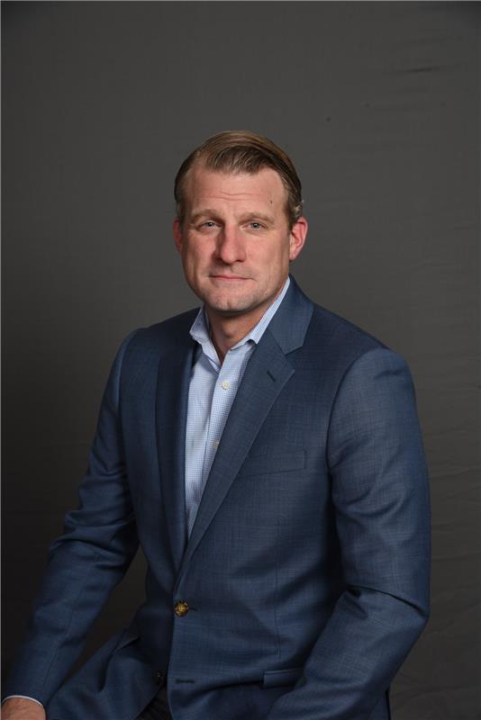 Headshot of Wade Buick, Senior Vice President of Distribution and Operations at OmniCable